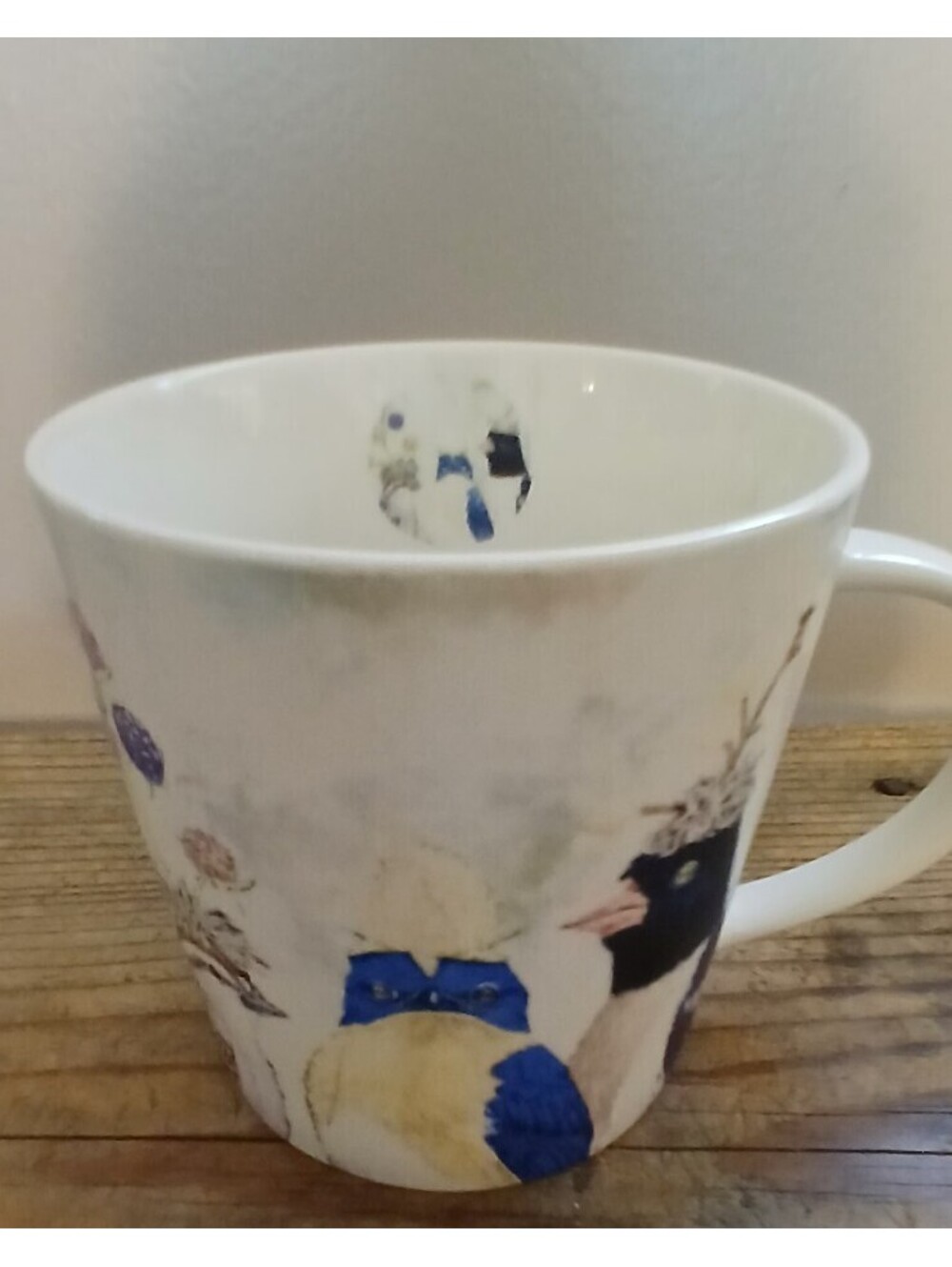 Entourage bird mug by artist Vicki Sawyer, bone china 12 oz.